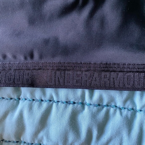 under armour bra - Picture 2 of 3